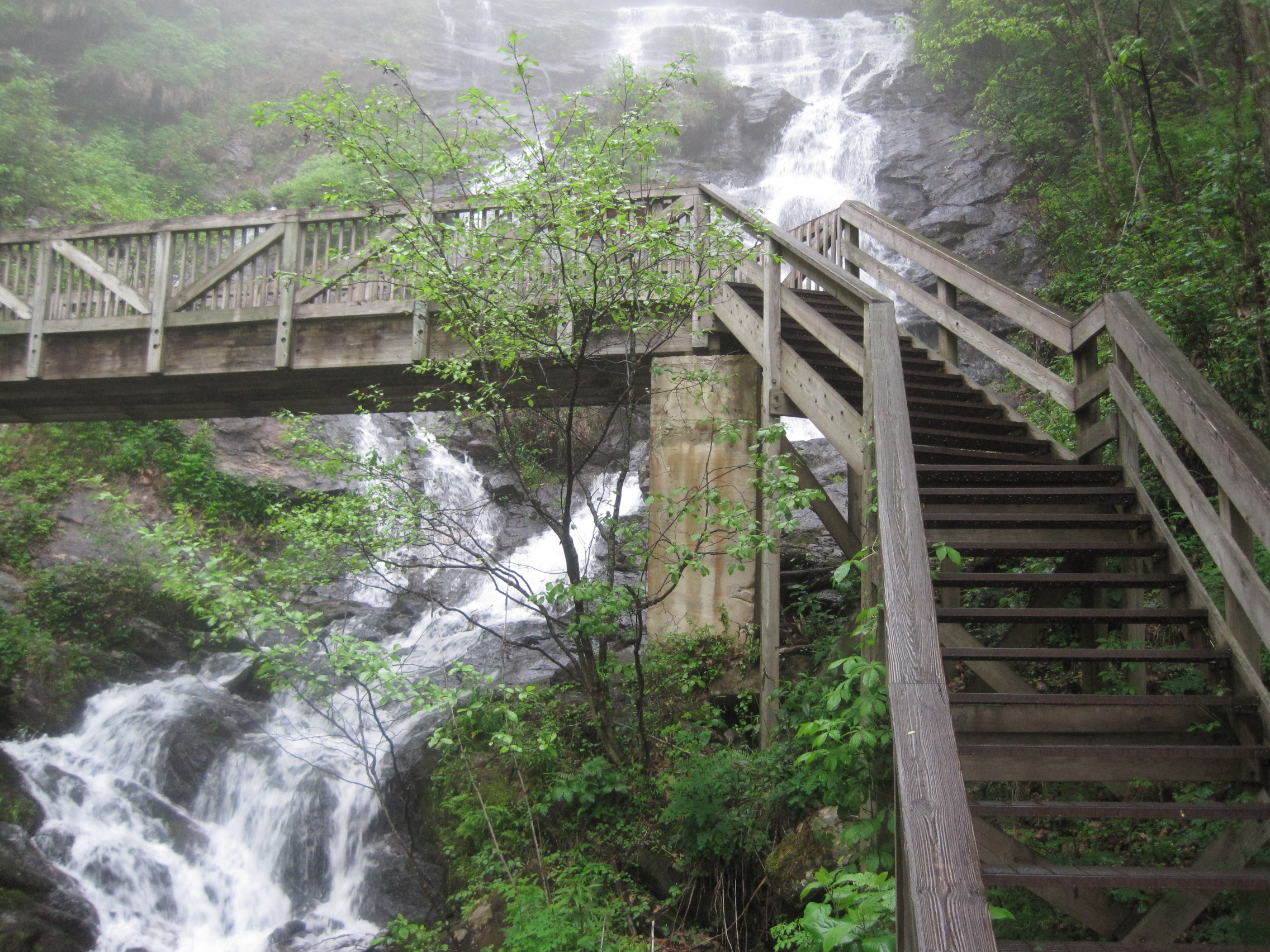 Amicalola Falls State Park Hours of Operation